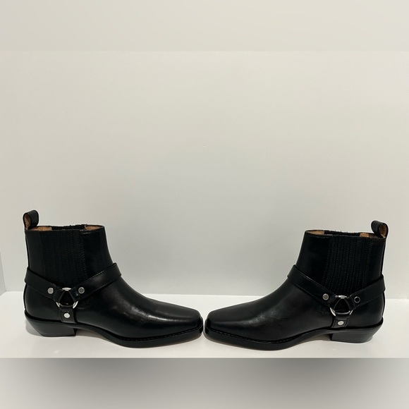 NWT Madewell The Santiago Western Ankle Boot in true black leather 7 comfortable - Picture 6 of 10